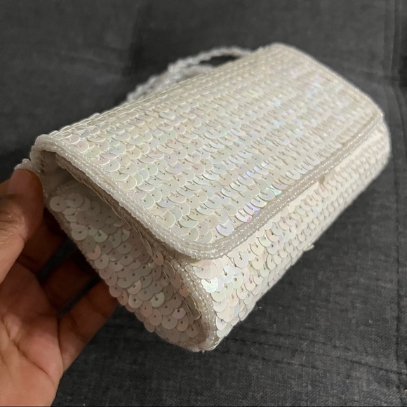 La Regale sequins mini party bag - Picture 9 of 11